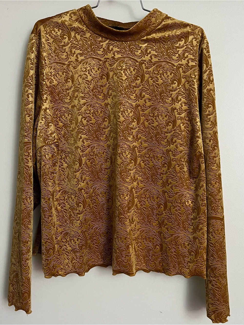 Womens Gold Patterned Velvet Long-Sleeve Skirt